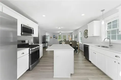 48 Stone Bridge Drive South Kingstown RI 02879