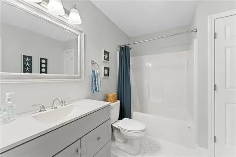 48 Stone Bridge Drive South Kingstown RI 02879