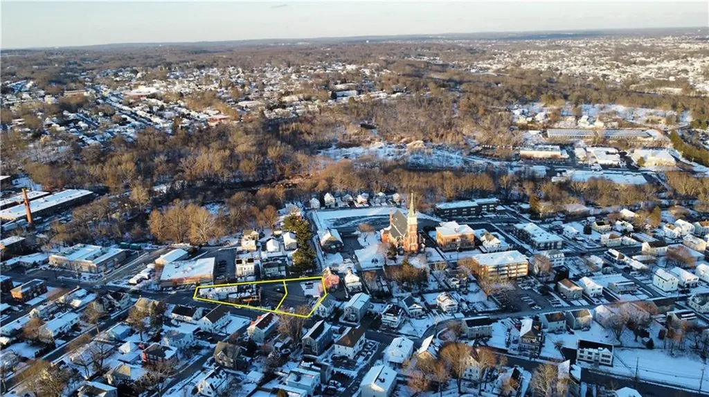 1039 Douglas Avenue Providence RI 02904