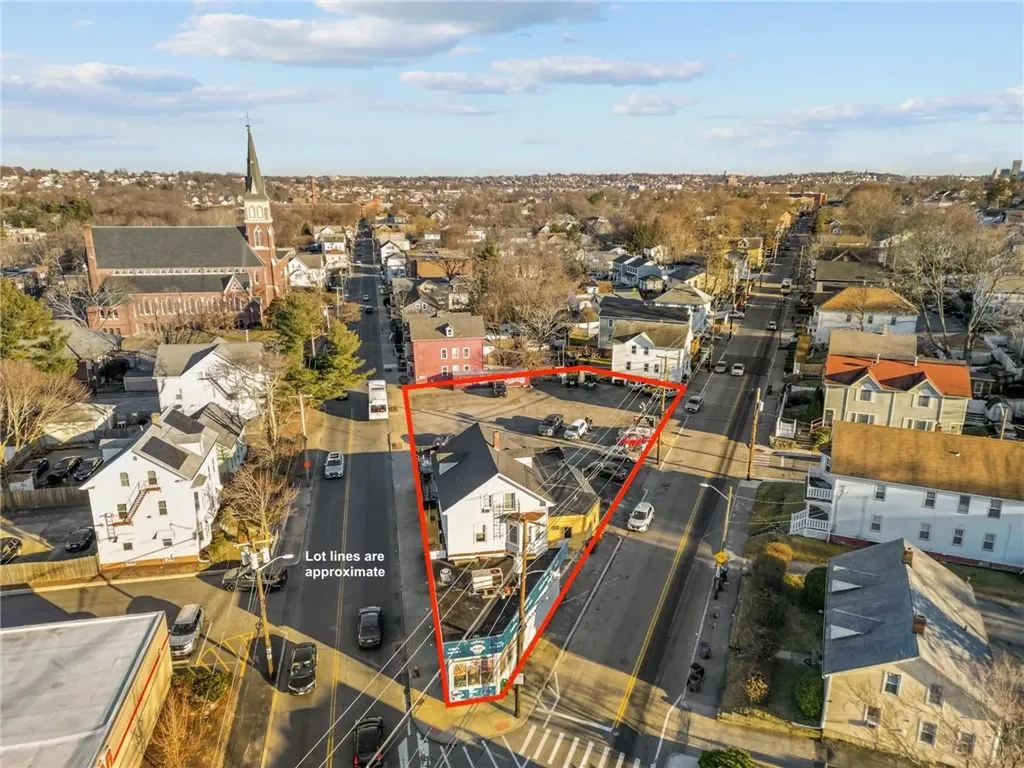 1039 Douglas Avenue Providence RI 02904