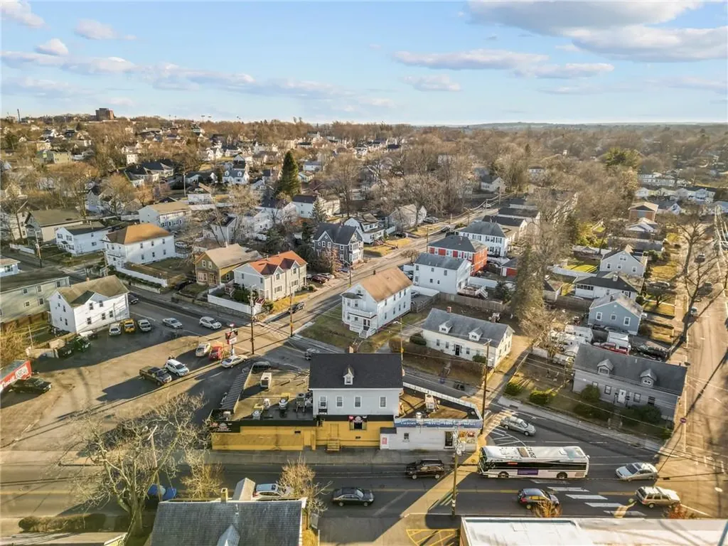 1039 Douglas Avenue Providence RI 02904