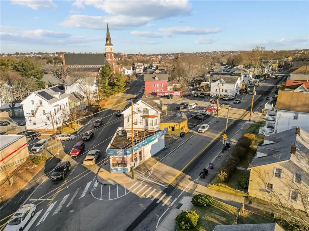 1039 Douglas Avenue Providence RI 02904