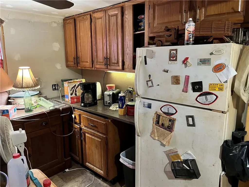 33 Beach Road Glocester RI 02814