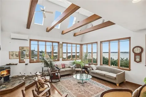 30 W Bay View Drive Jamestown RI 02835