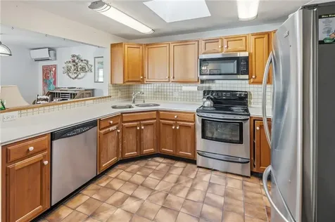 30 W Bay View Drive Jamestown RI 02835