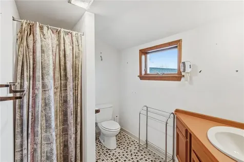 30 W Bay View Drive Jamestown RI 02835