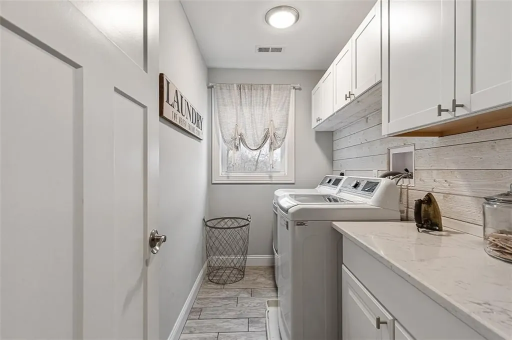 56 Harbor Ridge Lane Tiverton RI 02878