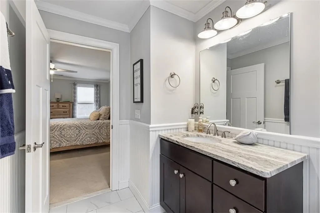 56 Harbor Ridge Lane Tiverton RI 02878