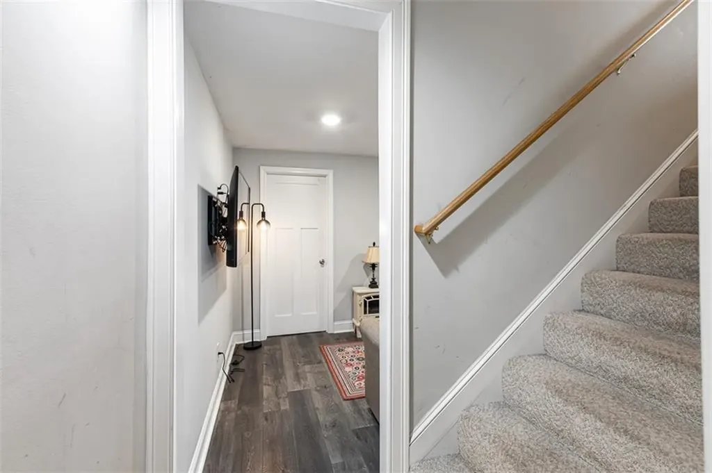 56 Harbor Ridge Lane Tiverton RI 02878