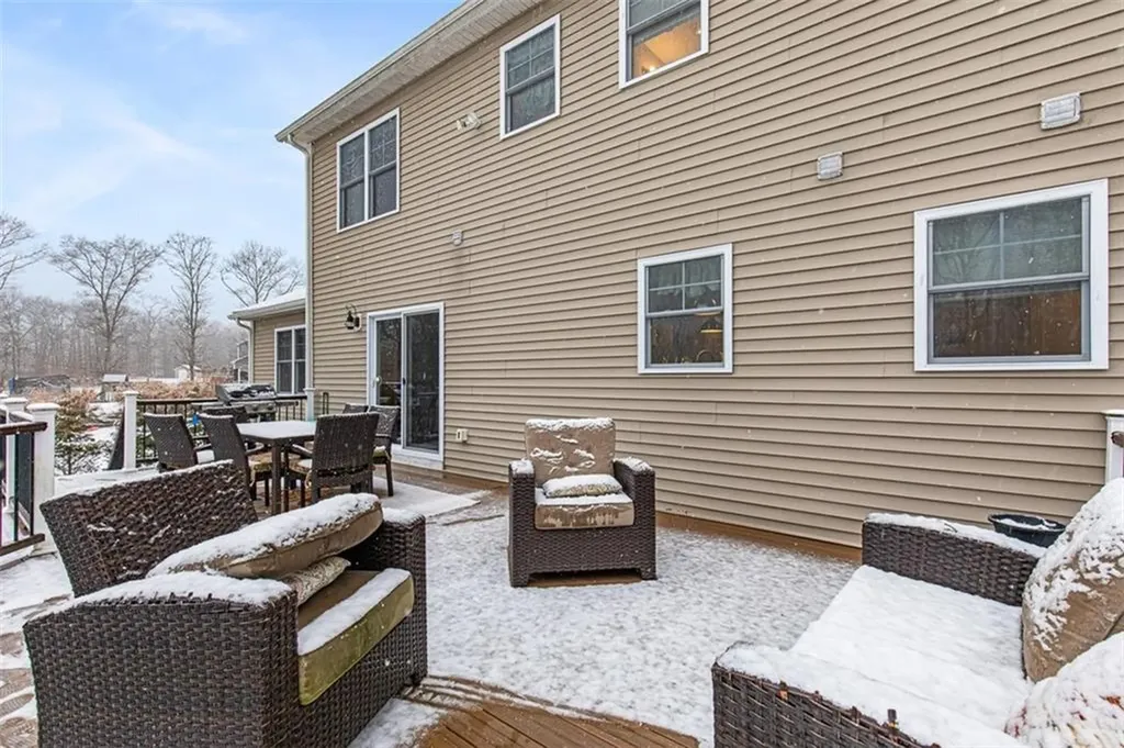 56 Harbor Ridge Lane Tiverton RI 02878