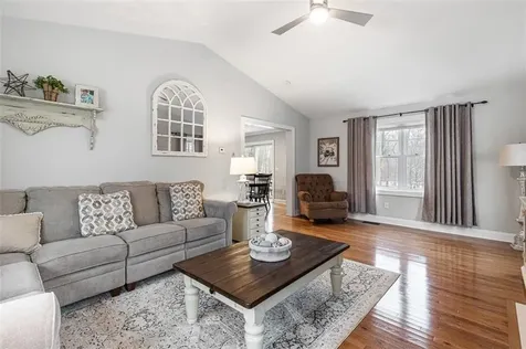 56 Harbor Ridge Lane Tiverton RI 02878