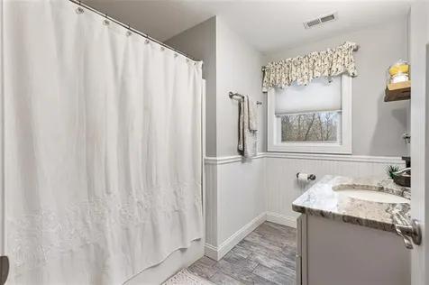 56 Harbor Ridge Lane Tiverton RI 02878