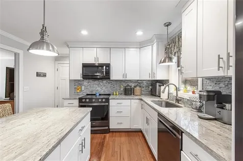 56 Harbor Ridge Lane Tiverton RI 02878