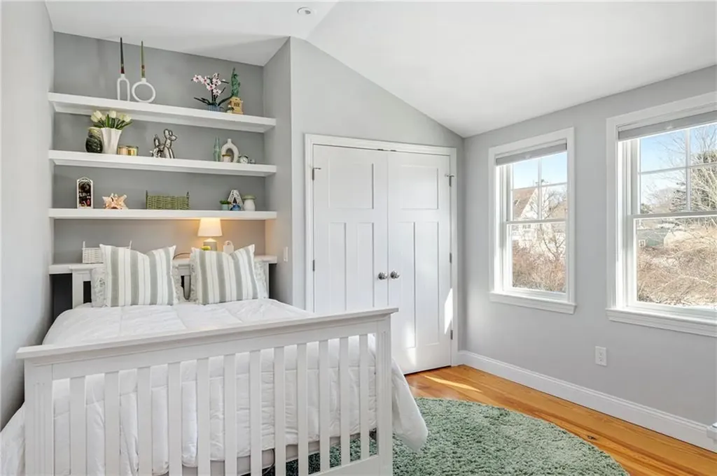 81 Beagle Drive Middletown RI 02842