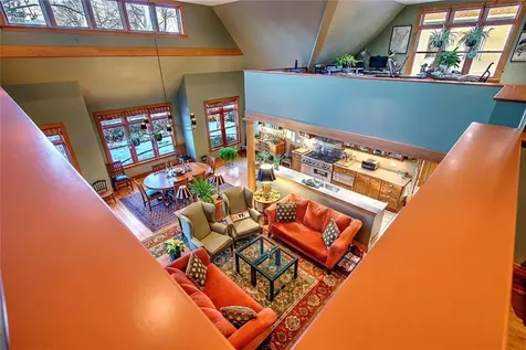 9 Howe Street Bristol RI 02809