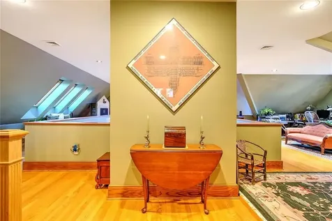 9 Howe Street Bristol RI 02809