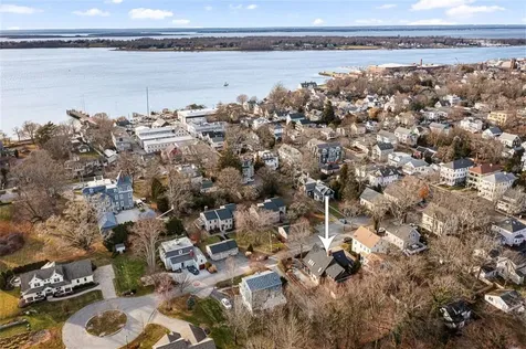 9 Howe Street Bristol RI 02809