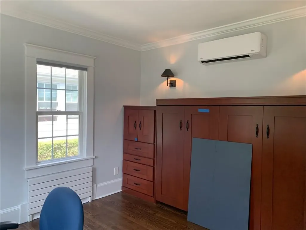 86 Carroll Avenue Newport RI 02840