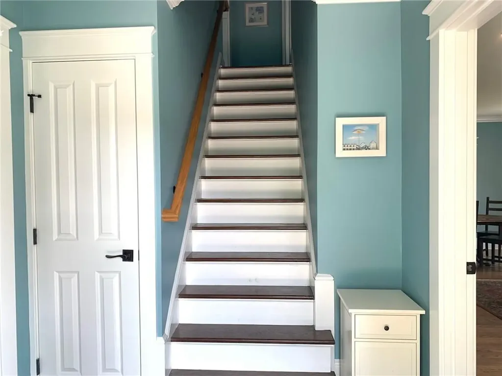 86 Carroll Avenue Newport RI 02840