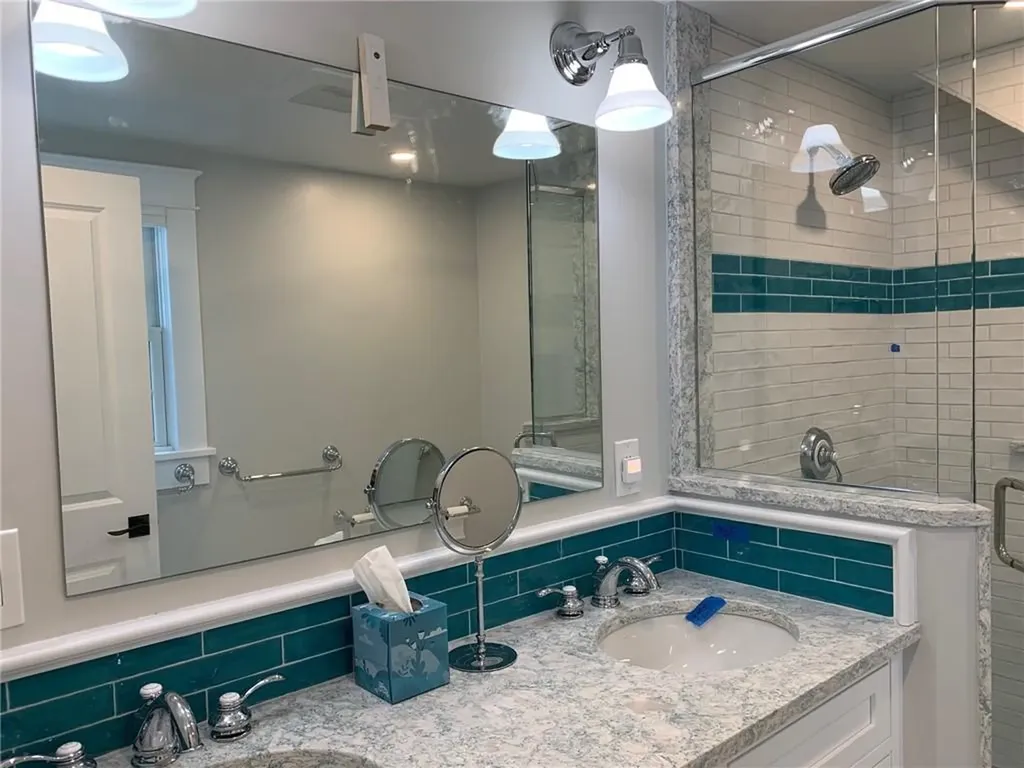 86 Carroll Avenue Newport RI 02840