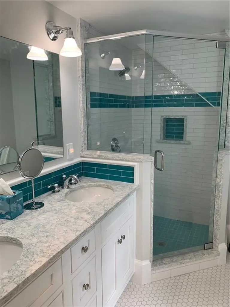 86 Carroll Avenue Newport RI 02840