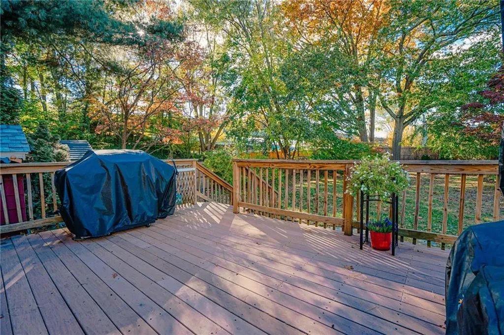 113 Alger Avenue Providence RI 02905