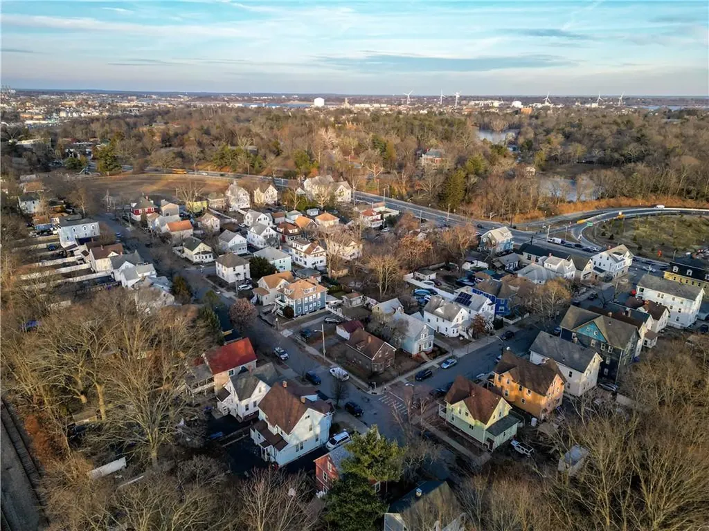 113 Alger Avenue Providence RI 02905