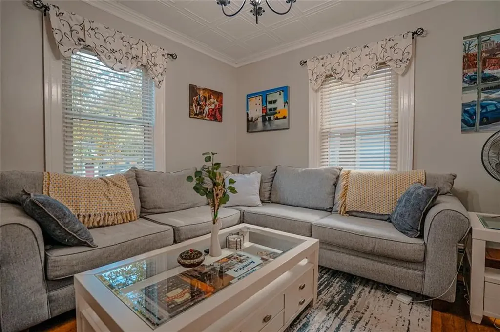 113 Alger Avenue Providence RI 02905