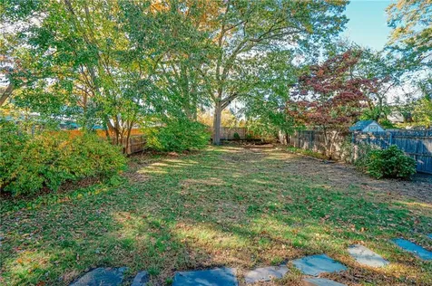 113 Alger Avenue Providence RI 02905