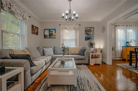 113 Alger Avenue Providence RI 02905