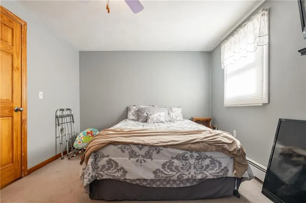 60 Salisbury Road Glocester RI 02814