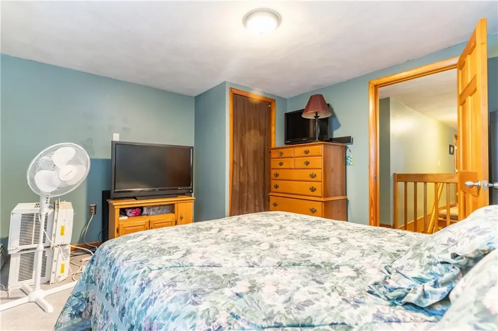 60 Salisbury Road Glocester RI 02814