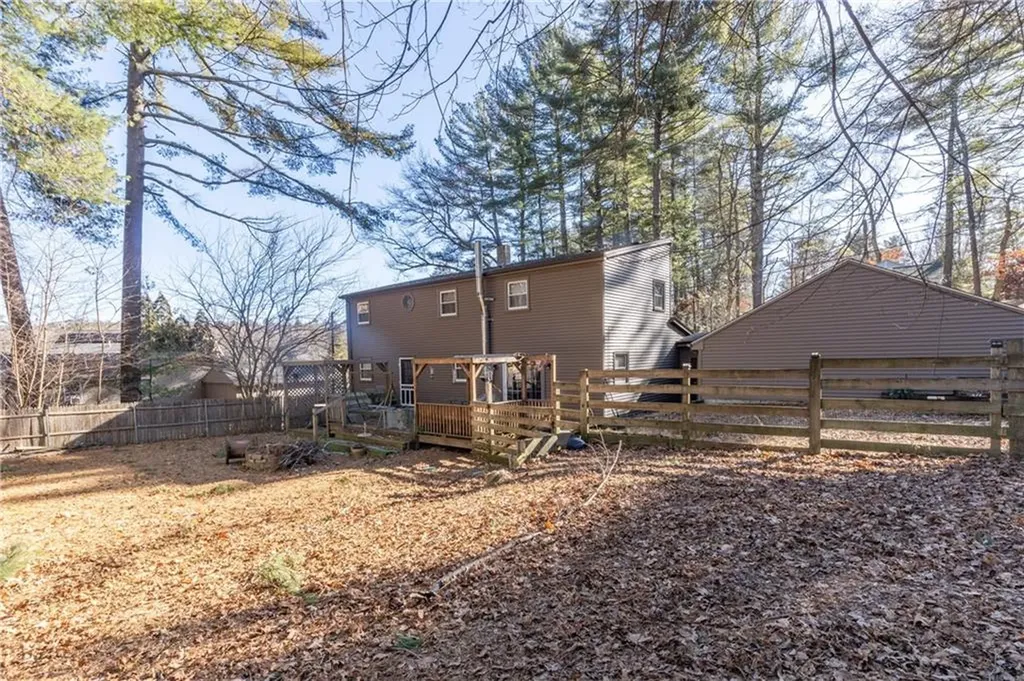 60 Salisbury Road Glocester RI 02814