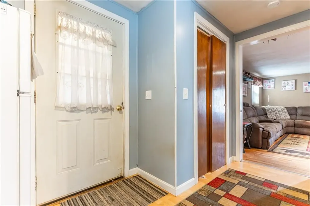 60 Salisbury Road Glocester RI 02814