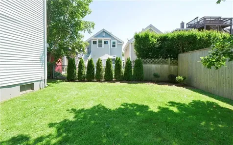19 .5 Underwood Court Newport RI 02840