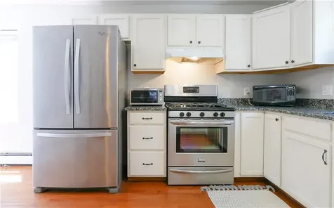 19 .5 Underwood Court Newport RI 02840