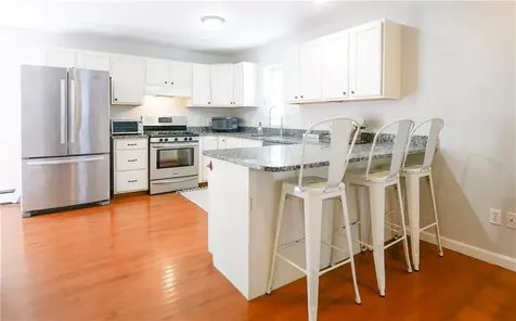 19 .5 Underwood Court Newport RI 02840