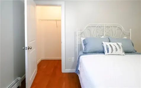 19 .5 Underwood Court Newport RI 02840