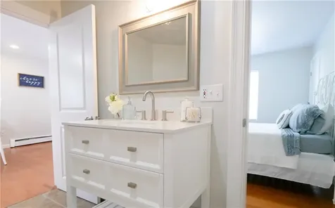 19 .5 Underwood Court Newport RI 02840