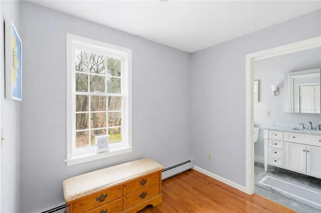 113 Log Road North Smithfield RI 02896