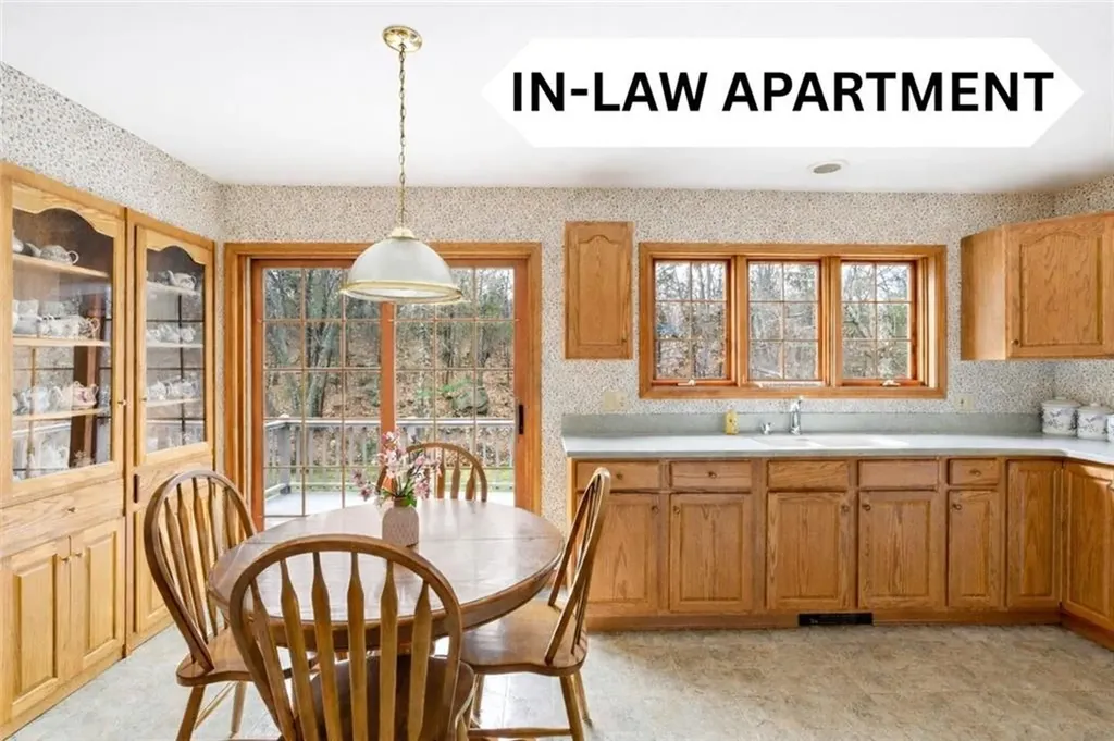 113 Log Road North Smithfield RI 02896