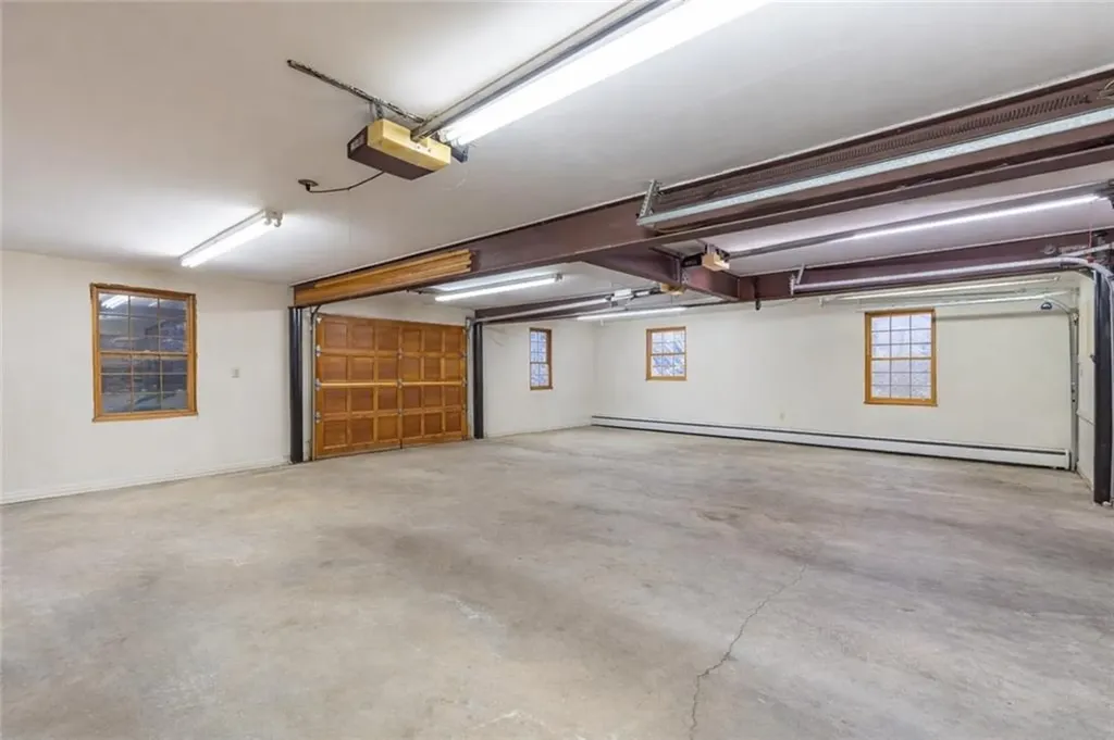 113 Log Road North Smithfield RI 02896