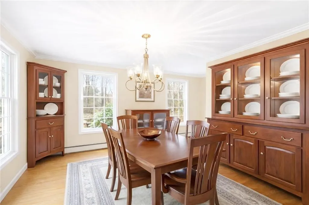 113 Log Road North Smithfield RI 02896