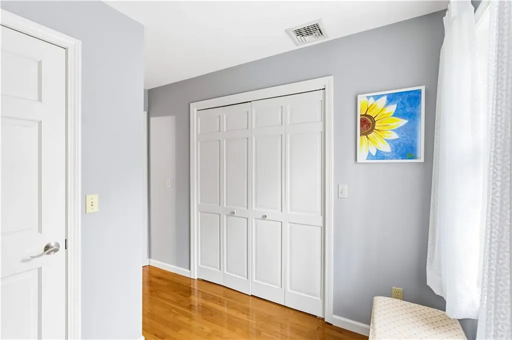 113 Log Road North Smithfield RI 02896