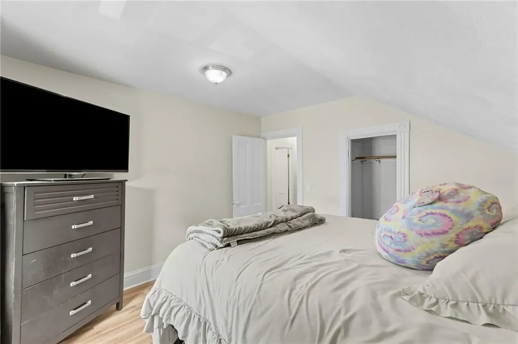 3 Arnold Avenue Lincoln RI 02865