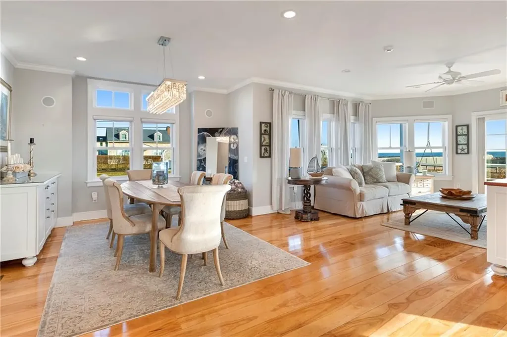 37 Coast Guard Avenue South Kingstown RI 02879