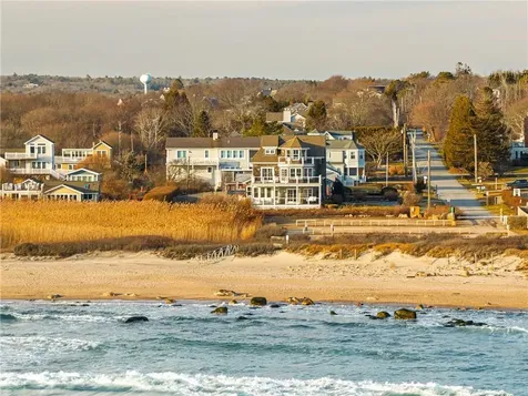 37 Coast Guard Avenue South Kingstown RI 02879