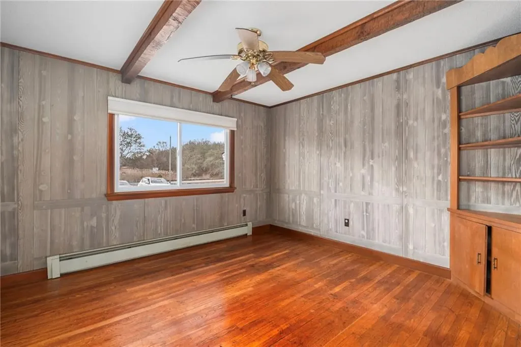 141 Peckham Road Little Compton RI 02837