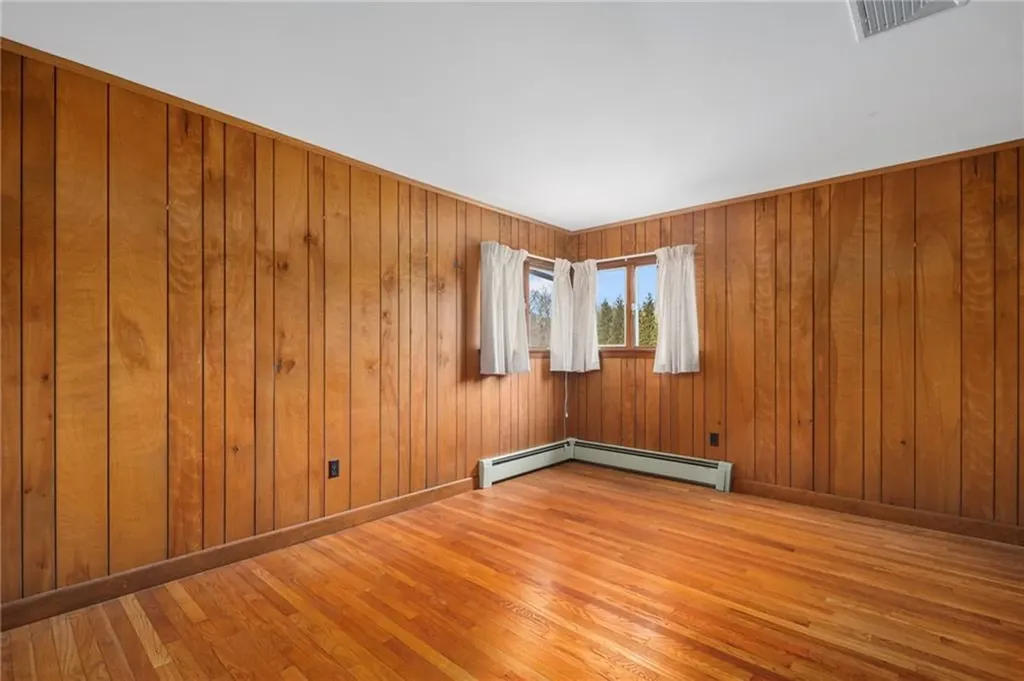 141 Peckham Road Little Compton RI 02837