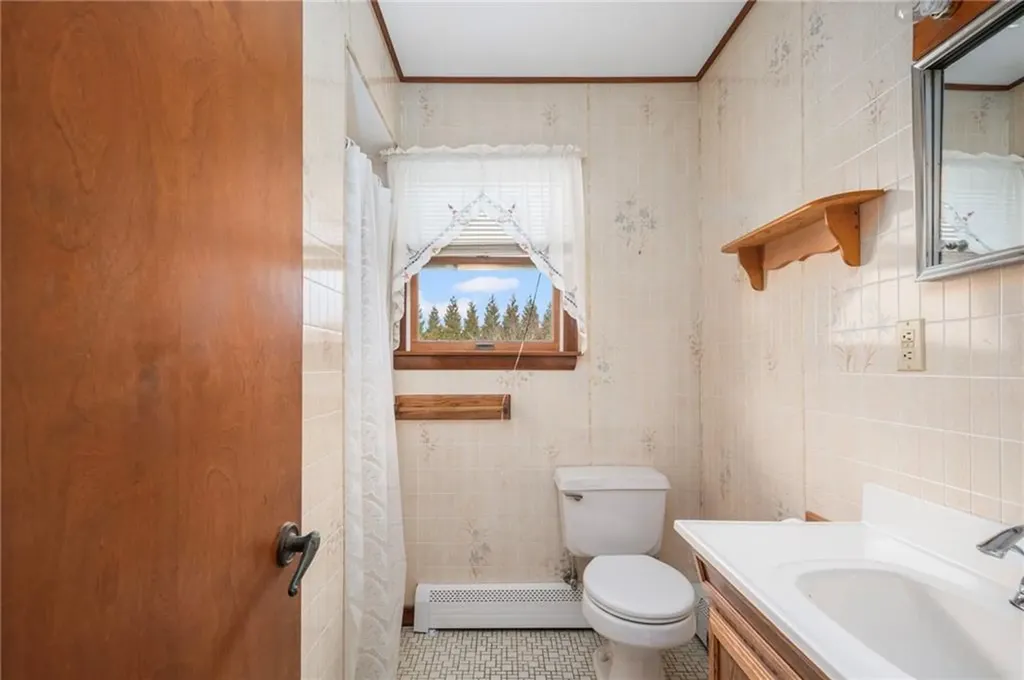 141 Peckham Road Little Compton RI 02837